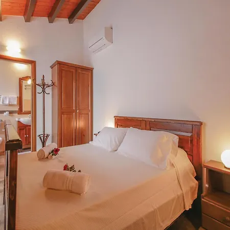 Villa Baglio Fasana Whole